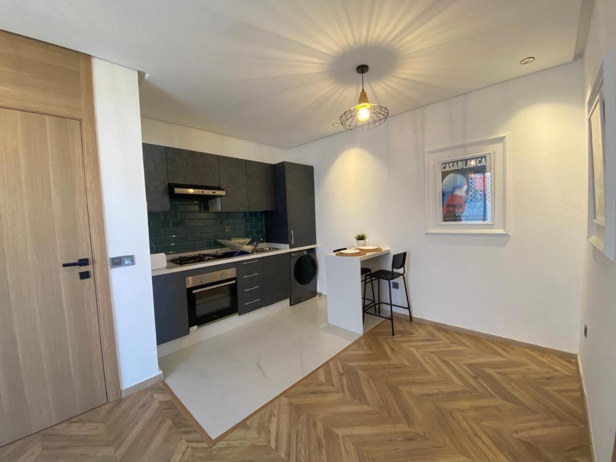 Spacious New 1-Bedroom Unit In Downtown W Terrace And Free Parking คาซาบลังกา ภายนอก รูปภาพ